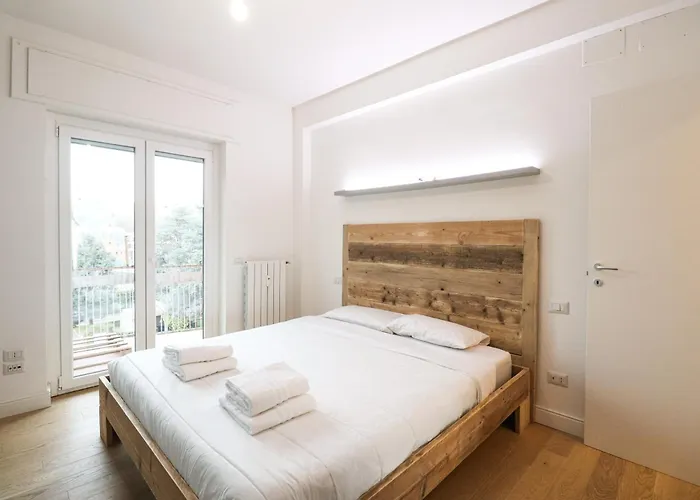 Apartment Modern Deluxe - 15min Colosseum, Ac, Wifi&metro 5min *