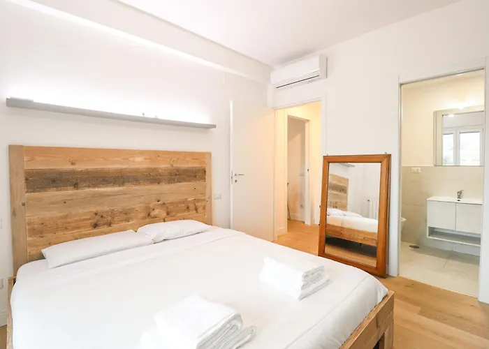 Apartment Modern Deluxe - 15min Colosseum, Ac, Wifi&metro 5min Rom