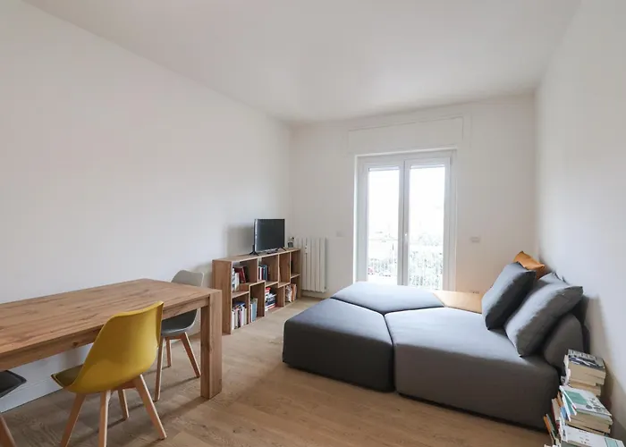 Apartment Modern Deluxe - 15min Colosseum, Ac, Wifi&metro 5min Rom