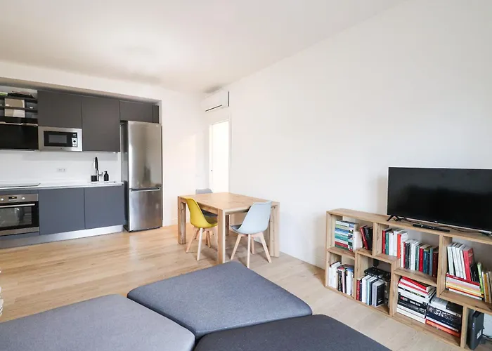 Apartment Modern Deluxe - 15min Colosseum, Ac, Wifi&metro 5min *